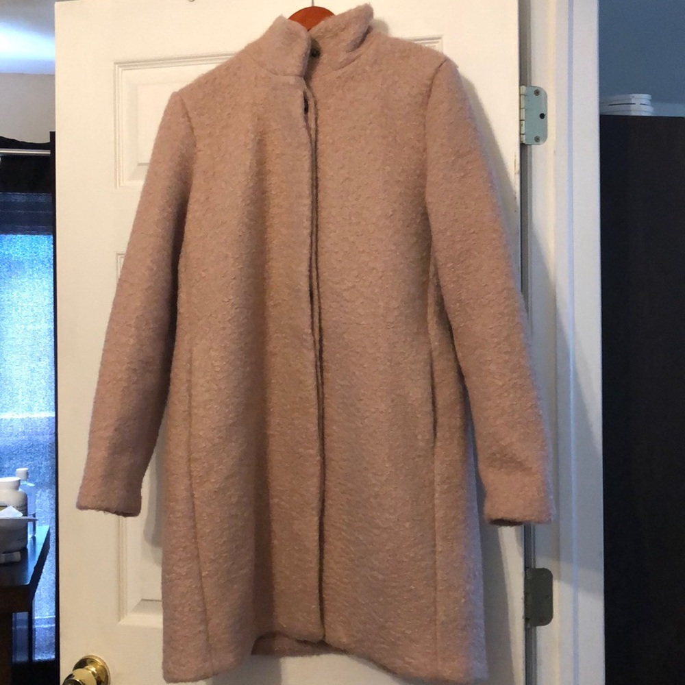 Mock neck Boucle coat